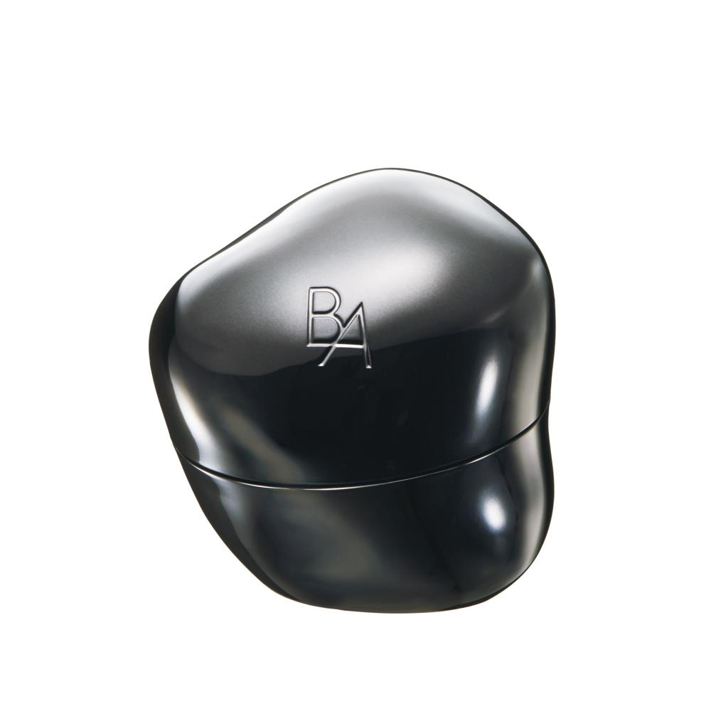 B.A DAY PLUMP FOUNDATION CASE