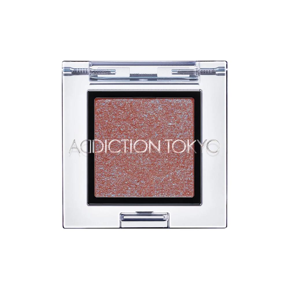 THE EYESHADOW PRISM