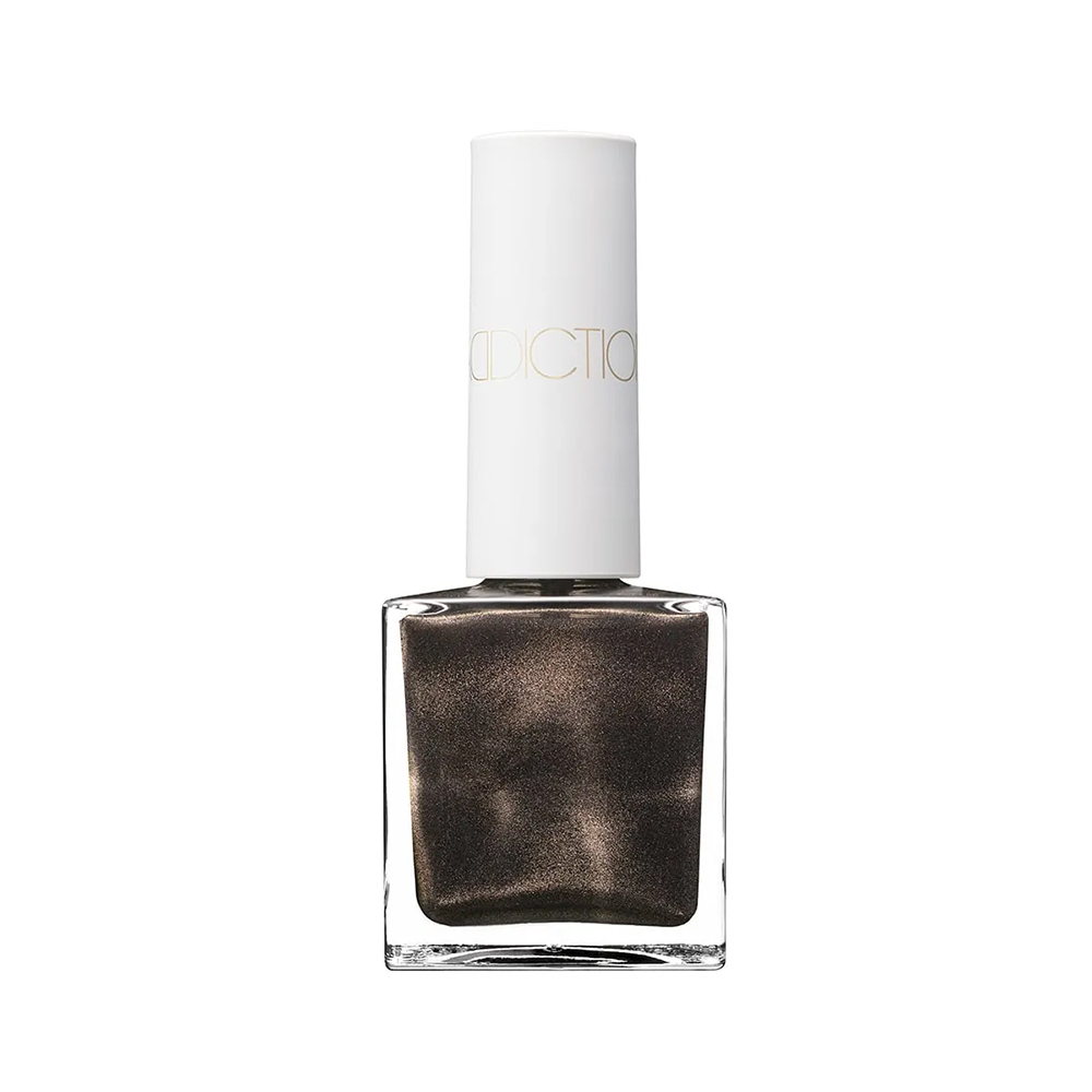 THE MAGNET NAIL POLISH “UNEARTHED LUSTER”