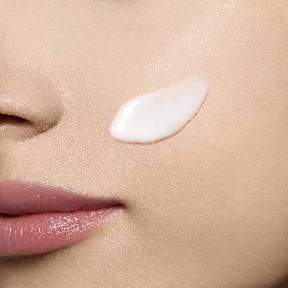 Hydra-Essentiel [HA²] Emulsion