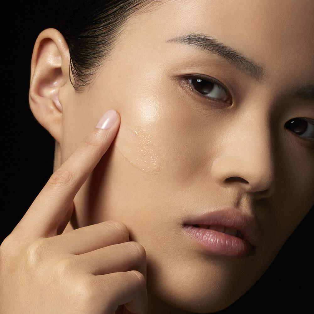 Precious Oil in Serum