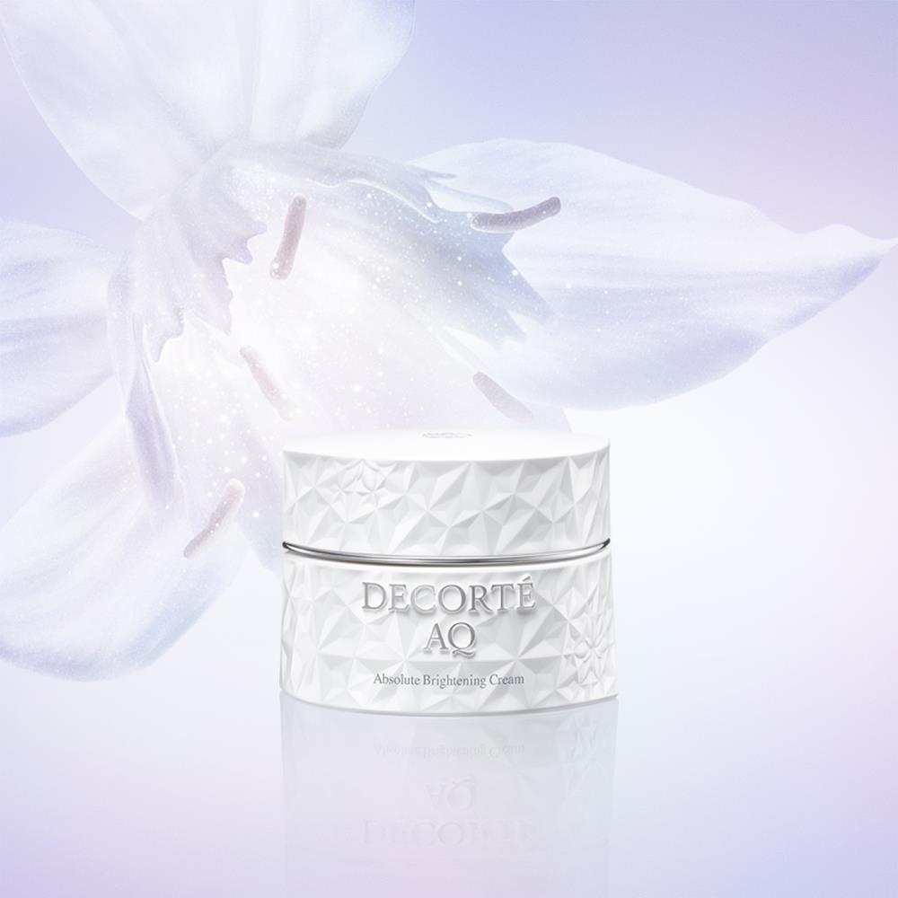 AQ ABSOLUTE GLOW-RADIANT BRIGHTENING CREAM