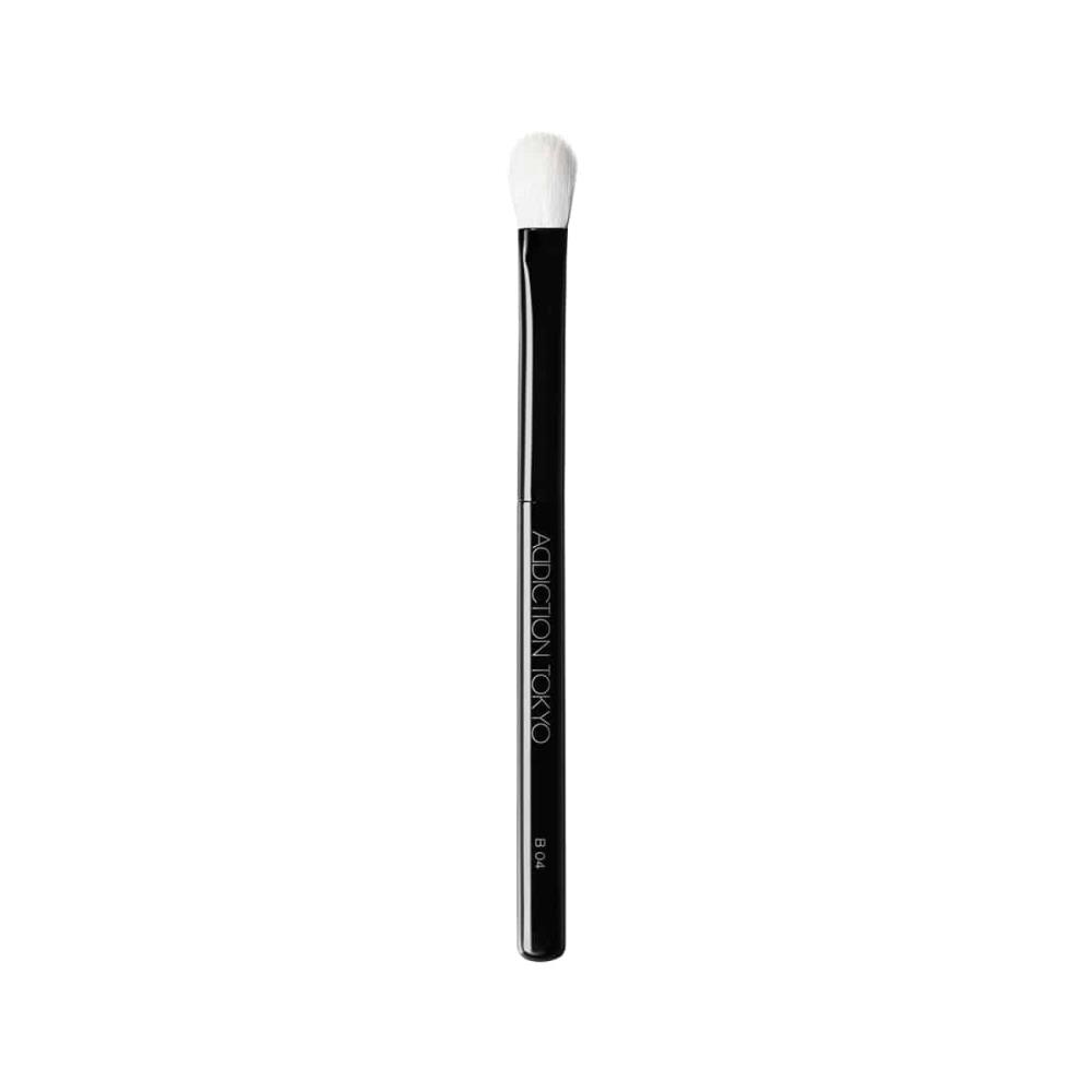 EYESHADOW BRUSH B 04