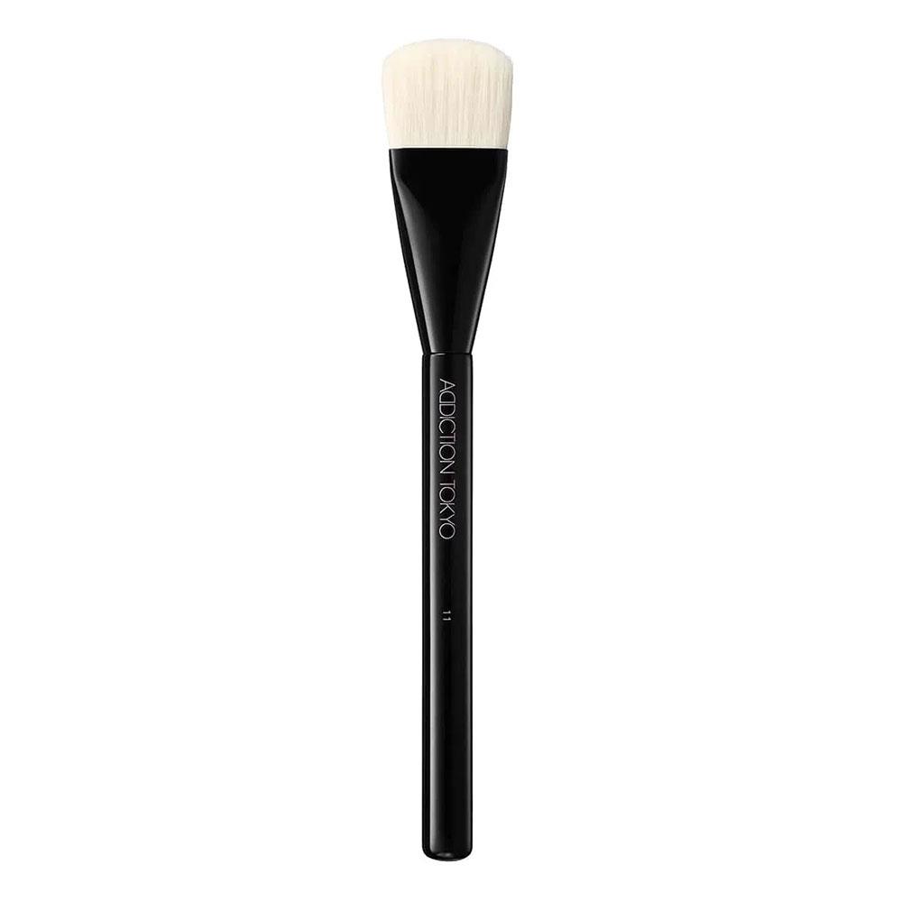 FOUNDATION BRUSH 11