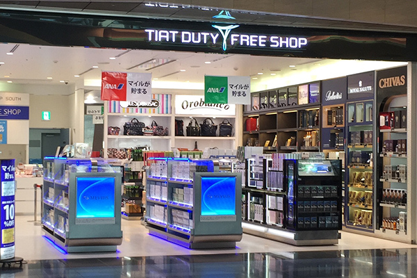 하네다 공항 국제선 터미널 TIAT DUTY FREE SHOP SOUTH operated by ANA TRADING DUTY FREE Co.,LTD.