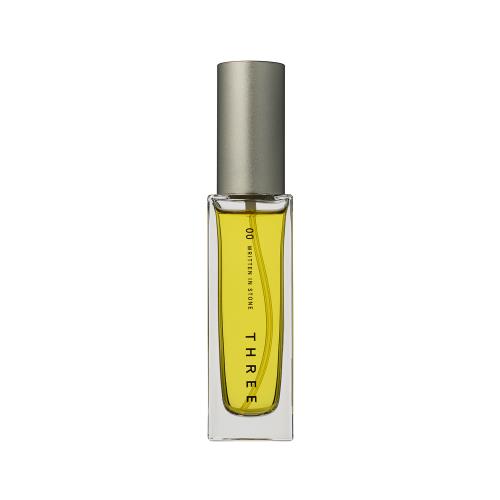 ESSENTIAL SCENTS R