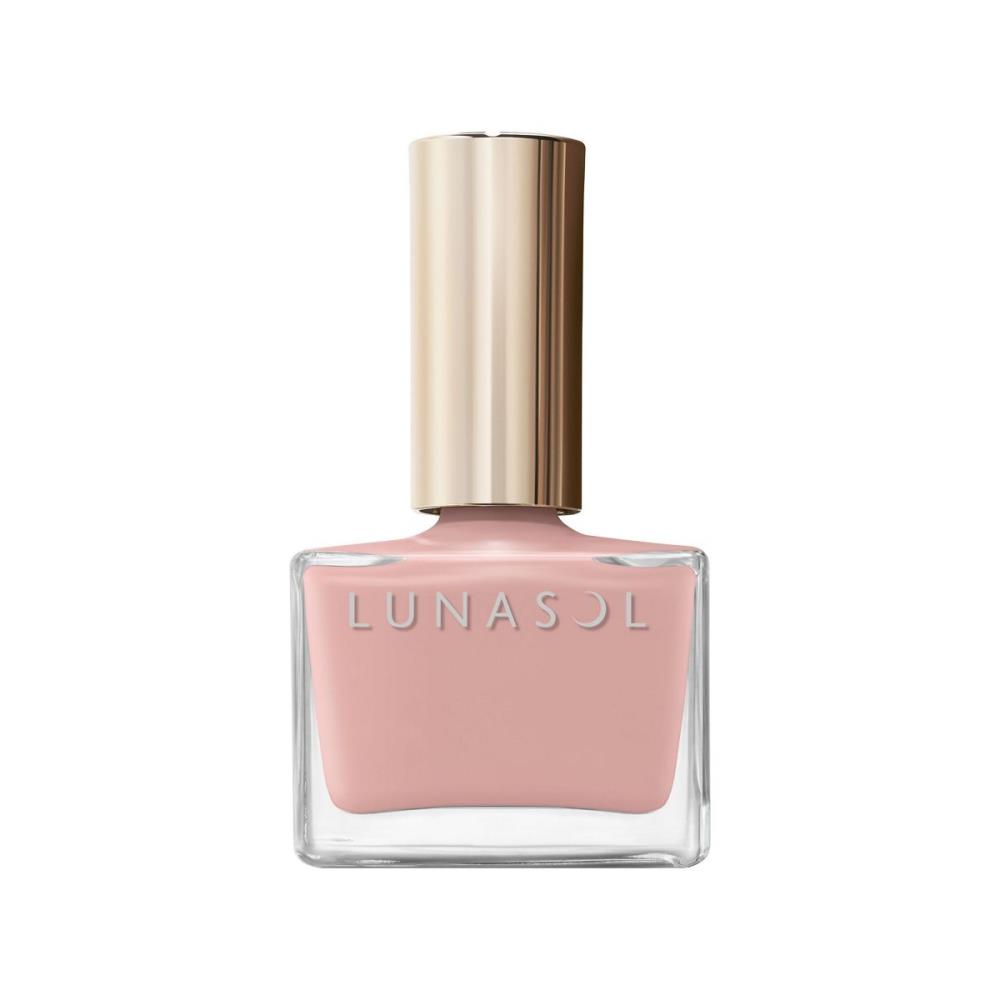NAIL POLISH