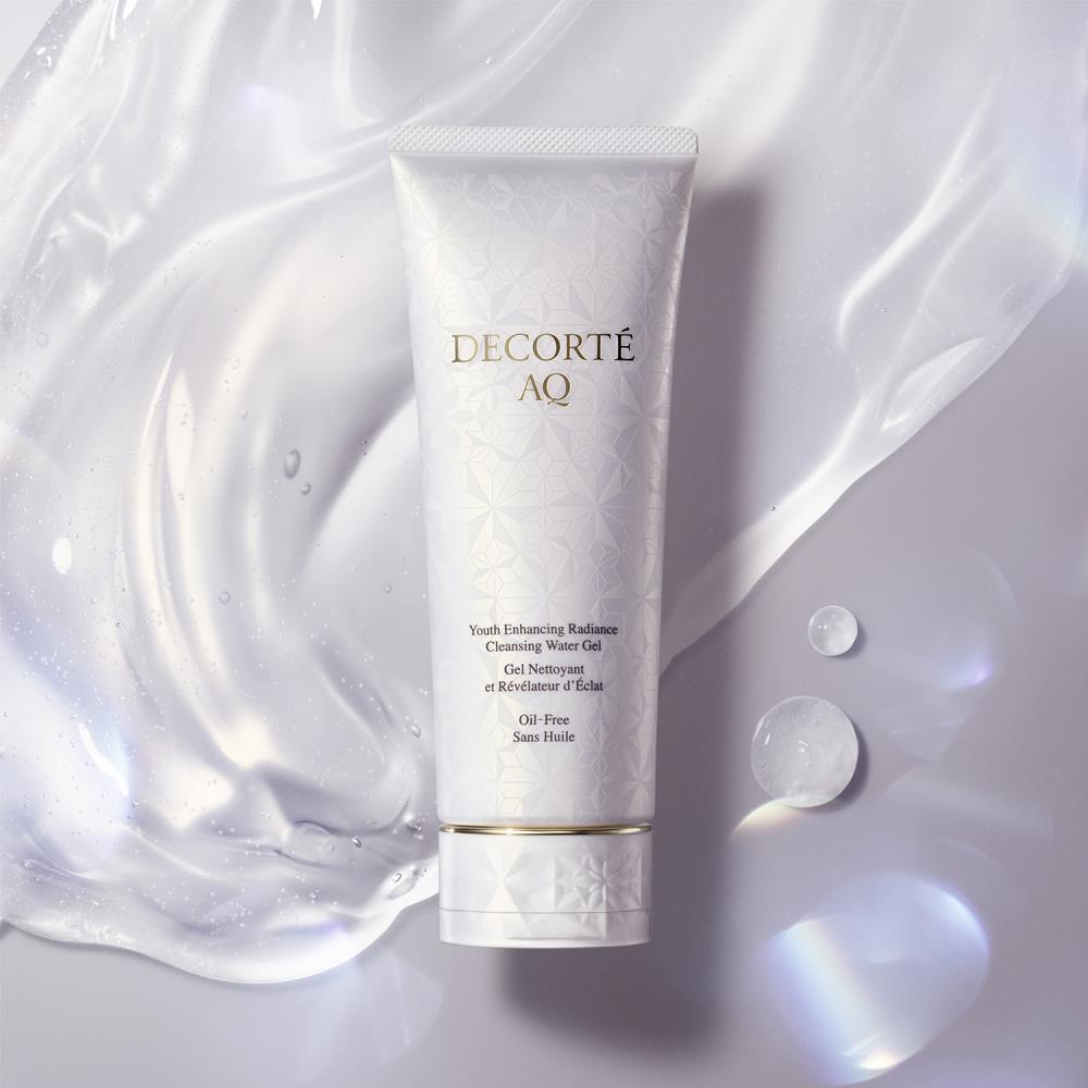 AQ YOUTH ENHANCING RADIANCE CLEANSING WATER GEL