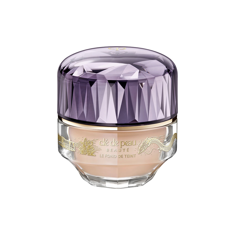 精質光采粉底乳霜 N 2025